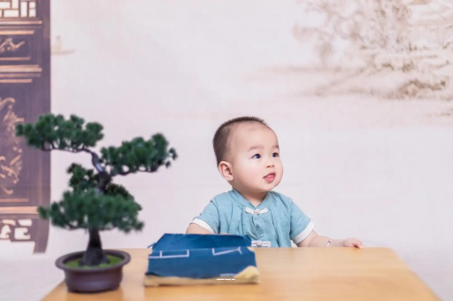 长沙八个月宝宝可以吃盐吗 长沙八个月宝宝可以吃盐吗